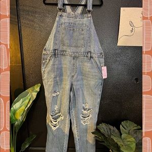 Ripped Baggy Overalls